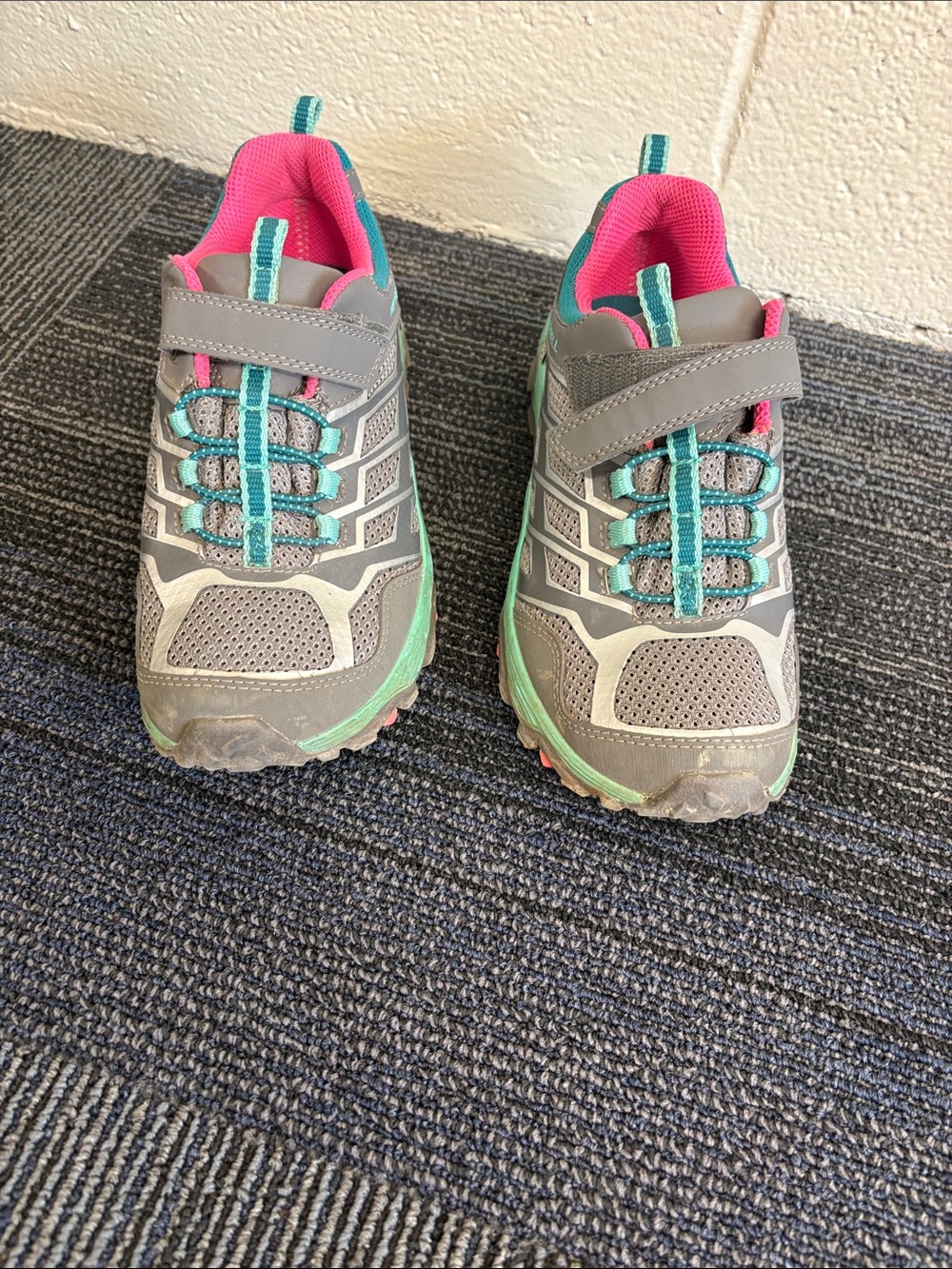 Merrell Women’s Grey trail Shoes with Teal and Pink Highlights
